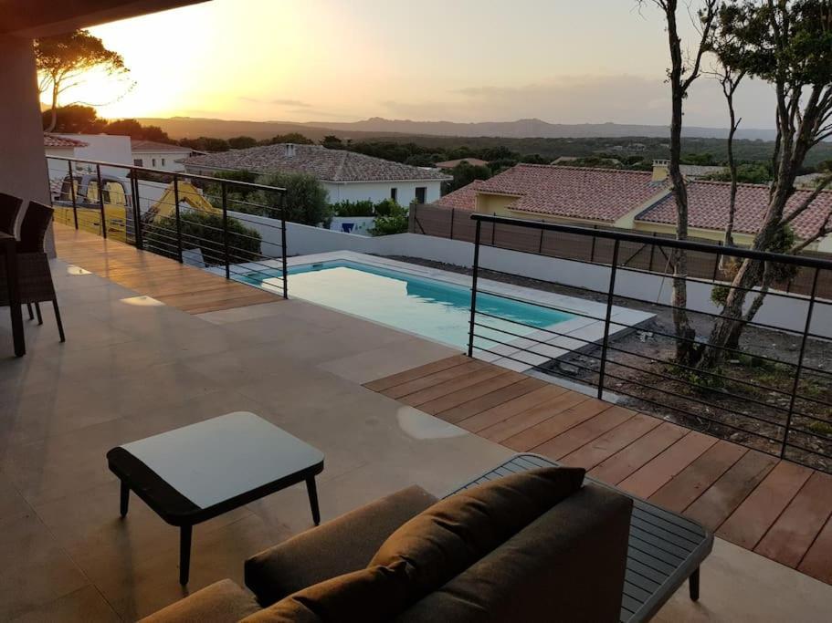 Villa Neuve Avec Piscine Bonifacio  Εξωτερικό φωτογραφία